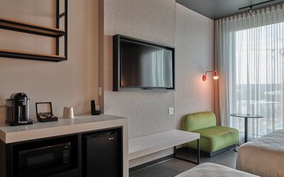 Alt Hotel Calgary University District