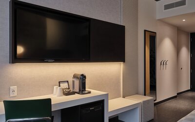 Alt Hotel Calgary University District