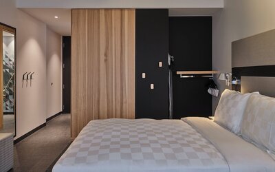 Alt Hotel Calgary University District
