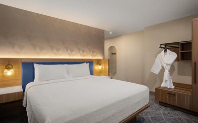 Hampton Inn By Hilton Calgary Downtown