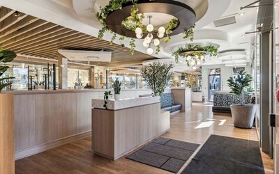 Sandman Signature Calgary Airport Hotel