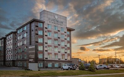Sandman Signature Calgary Airport Hotel