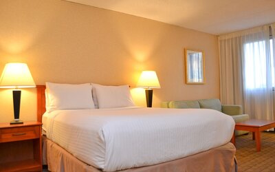 Amenida Residences