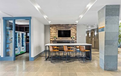 Sandman Hotels & Suites Calgary West