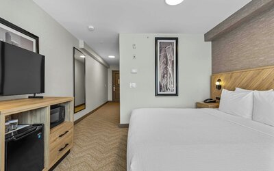 Sandman Hotels & Suites Calgary West