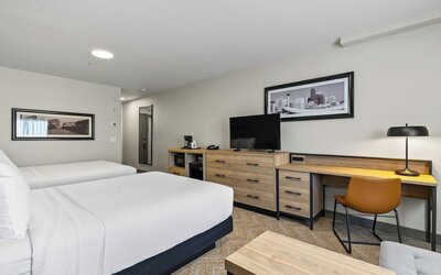 Sandman Hotels & Suites Calgary West