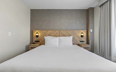 Sandman Hotels & Suites Calgary West