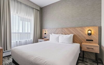 Sandman Hotels & Suites Calgary West
