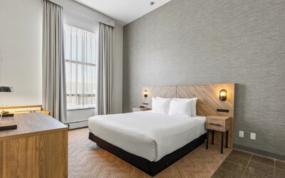 Sandman Hotels & Suites Calgary West