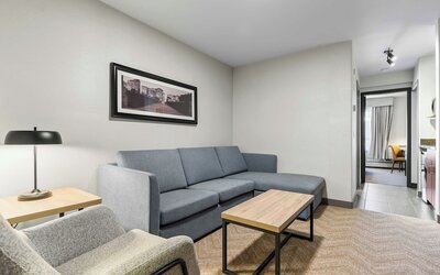 Sandman Hotels & Suites Calgary West