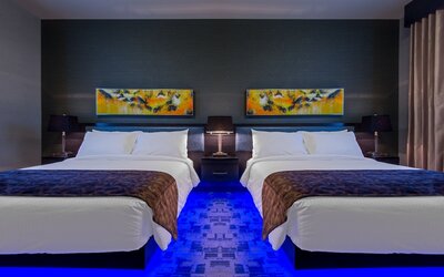 Applause Hotel by CLIQUE