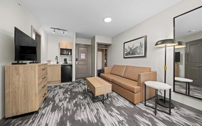 Sandman Hotel Calgary Airport