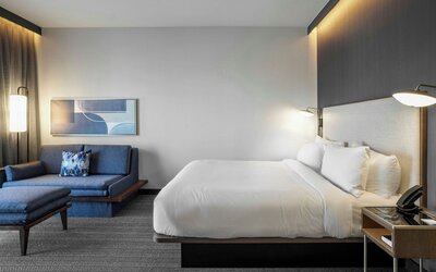 Courtyard by Marriott Indianapolis Fishers