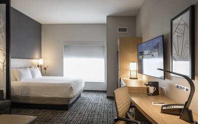 Hyatt Place Indianapolis / Fishers