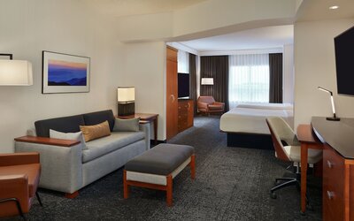 Courtyard by Marriott Calgary Airport