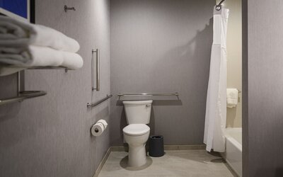 Hyatt Place Indianapolis / Fishers