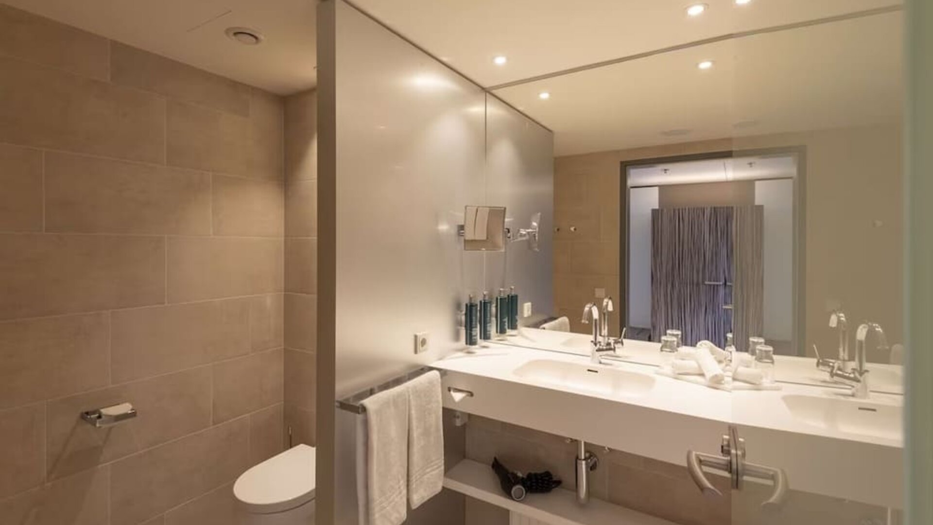 DoubleTree By Hilton Vienna Schonbrunn