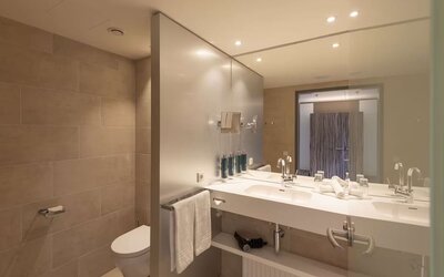 DoubleTree By Hilton Vienna Schonbrunn