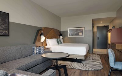 Hotel Nickel Plate Fishers, Tapestry Collection By Hilton