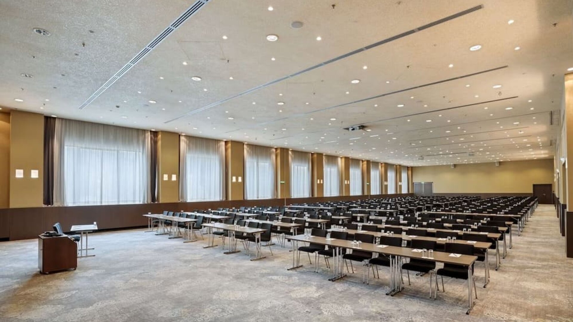 DoubleTree By Hilton Vienna Schonbrunn