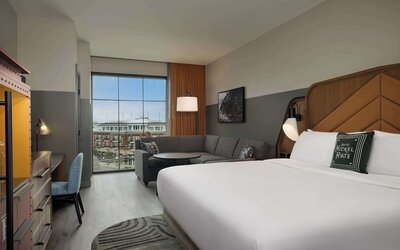 Hotel Nickel Plate Fishers, Tapestry Collection By Hilton