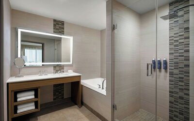 The Westin Calgary Airport