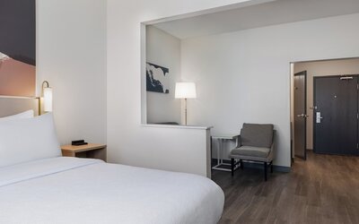 Spark by Hilton Indianapolis Northeast Fishers