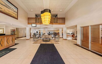 Wingate by Wyndham Calgary