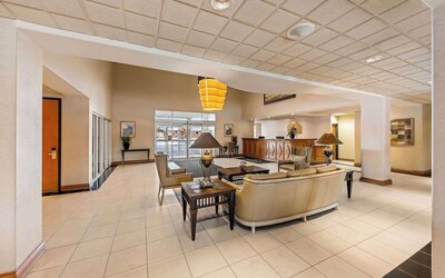 Wingate by Wyndham Calgary