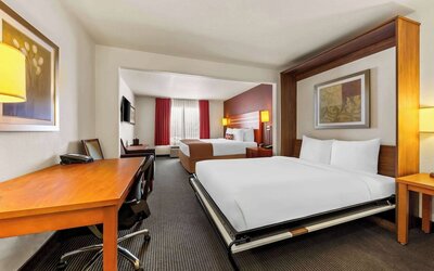 Wingate by Wyndham Calgary
