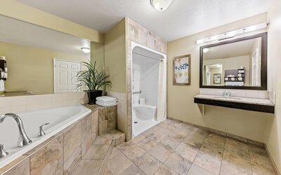 Wingate by Wyndham Calgary