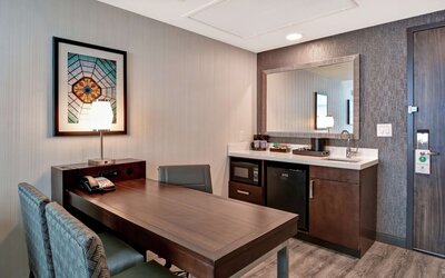 Embassy Suites by Hilton Plainfield Indianapolis Airport