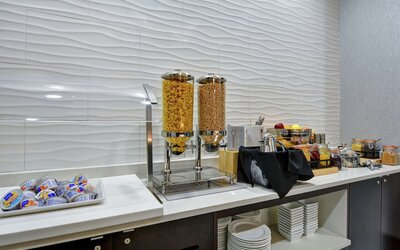 Embassy Suites by Hilton Plainfield Indianapolis Airport