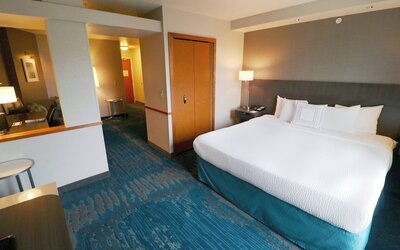 Fairfield Inn & Suites by Marriott Des Moines Airport