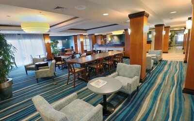 Fairfield Inn & Suites by Marriott Des Moines Airport