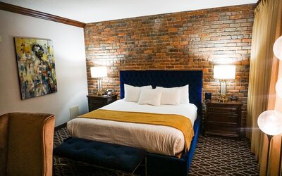 Des Lux Hotel