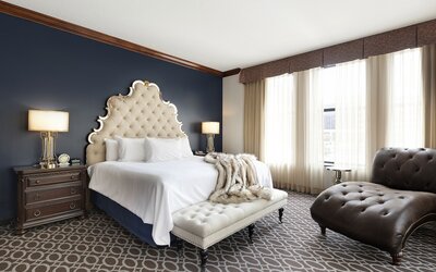 Des Lux Hotel