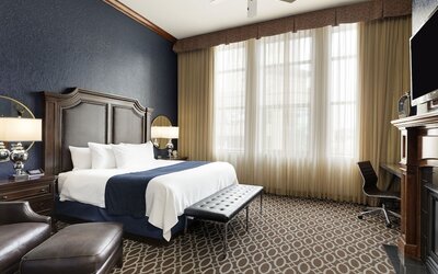 Des Lux Hotel