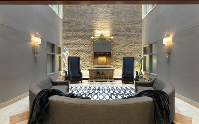 Des Lux Hotel