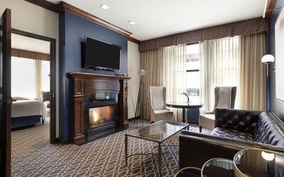 Des Lux Hotel