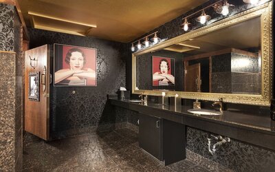Des Lux Hotel