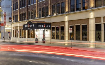 Des Lux Hotel