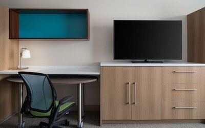 Home2 Suites by Hilton Des Moines at Drake University