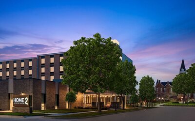 Home2 Suites by Hilton Des Moines at Drake University