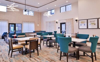 Homewood Suites by Hilton Des Moines Airport