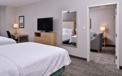 Homewood Suites by Hilton Des Moines Airport