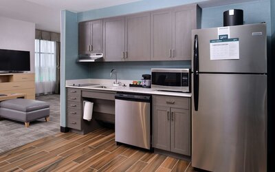 Homewood Suites by Hilton Des Moines Airport