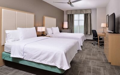 Homewood Suites by Hilton Des Moines Airport