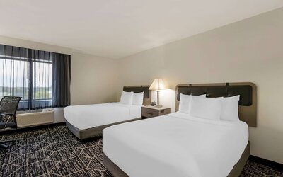 La Quinta Inn & Suites by Wyndham Des Moines West Clive