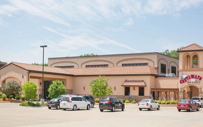Ramada Tropics Resort & Conf Center by Wyndham Des Moines